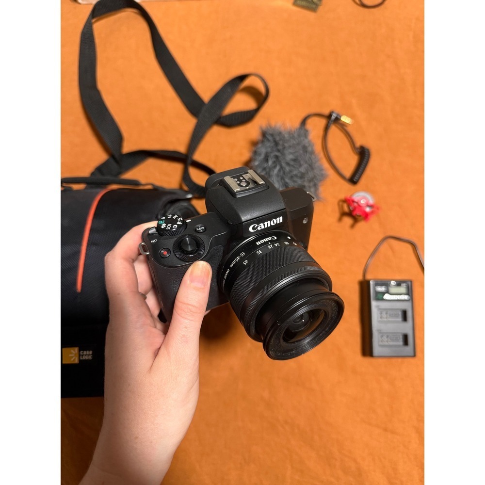 Canon EOS M50 Mirrorless Camera 15-45mm Lens